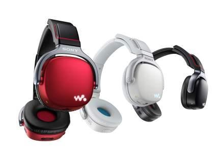 Walkman NWZ-WH303 強勁音效輸出若用戶希望播出強勁節拍或在戶外收聽音樂, 但仍需留意身邊的聲音, 只要把三合一 Walkman 掛在頸上, 一觸按鈕便可啟動環迴揚聲器輸出強勁音樂