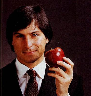 Apple 和 Steve Jobs 1976, Steve Wozniak 建成了基于