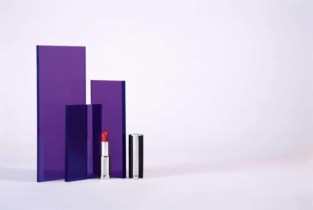 Lipstick GIVENCHY Le Rouge Sculpt Givenchy Le Rouge Sculpt Text: Koka Photography: