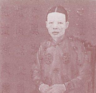 Từ Minh Hoàng Hậu Bà tên là Phạm Thị Điều, vợ vua Dục Đức, mẹ vua Thành Thái, sinh ngày 8/9/1855, mất ngày 27/12/1906.