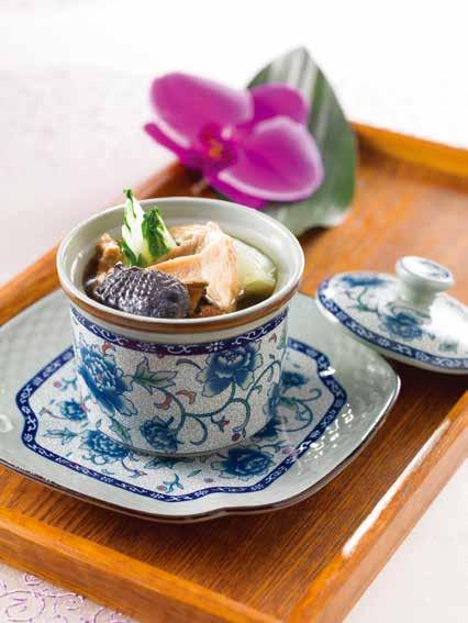 Buddha jump over the wall 338 Double-boiled sea whelk soup with pigeon and cordyceps fungus 1,888 Double-boiled sea whelk soup with pigeon and
