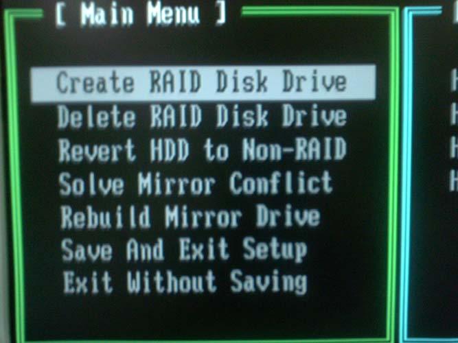 有三个 RAID 模式供您选择 RAID 0,RAID 1