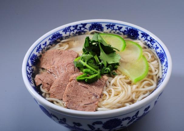 pork and vegetables 肉丝炒凉皮 / 炒面 $11 G 长安特色面条 XiAnNoodle in Soup G1 Noodle soup with