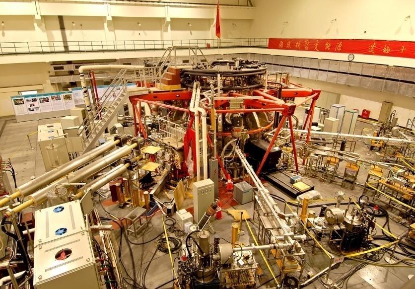 二 核能发电技术进展 19/51 核聚变技术 受控核聚变 ITER