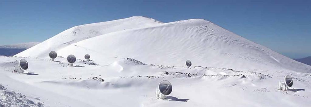 (Submillimeter Array) 圖片取自中研院天文所網頁 圖十 : 位於智利阿塔卡瑪沙漠的阿塔卡瑪大型毫米波陣列 (Atacama Large Millimeter Array)