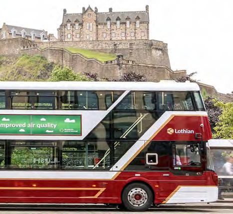 爱丁堡交通 Public Transportation 公共巴士 Bus 爱丁堡的公交线路贯穿全城, 十分方便 主要由洛锡安巴士 (Lothian Buses)