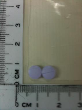 紫色小圓錠錠劑利尿 高血壓 C/D 1. 無尿之患者 2. 急性腎不全患者 3. 體液中鈉 鉀顯著減少者 4.