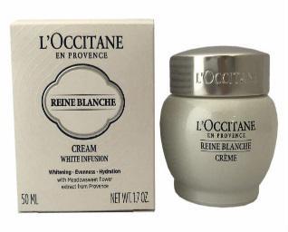 4 市场前景 公司 : L Occitane, France ( 欧舒丹 ) 品牌 :L'Occitane en Provence Reine Blanche White Infusion Cream( 润肤霜 ) 公司 Chanel, France( 香奈儿 ) 品牌 Chanel Précision Pureté Exfoliating Cleansing Foam Purity +